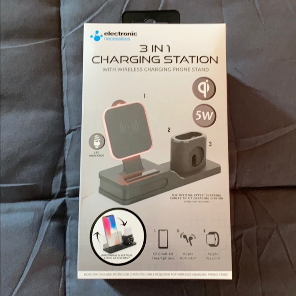 NEW 3 In 1 Charging Station